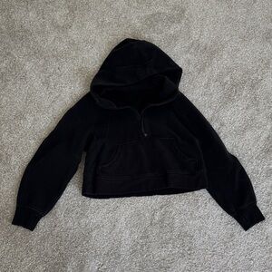 Lululemon Black Scuba